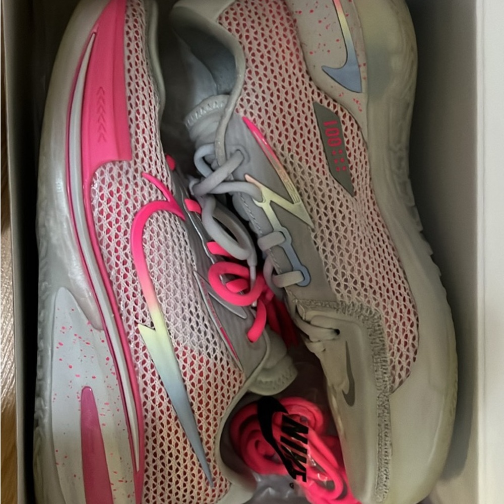 Nike Men’s Gt Cut 1 Kay Yow